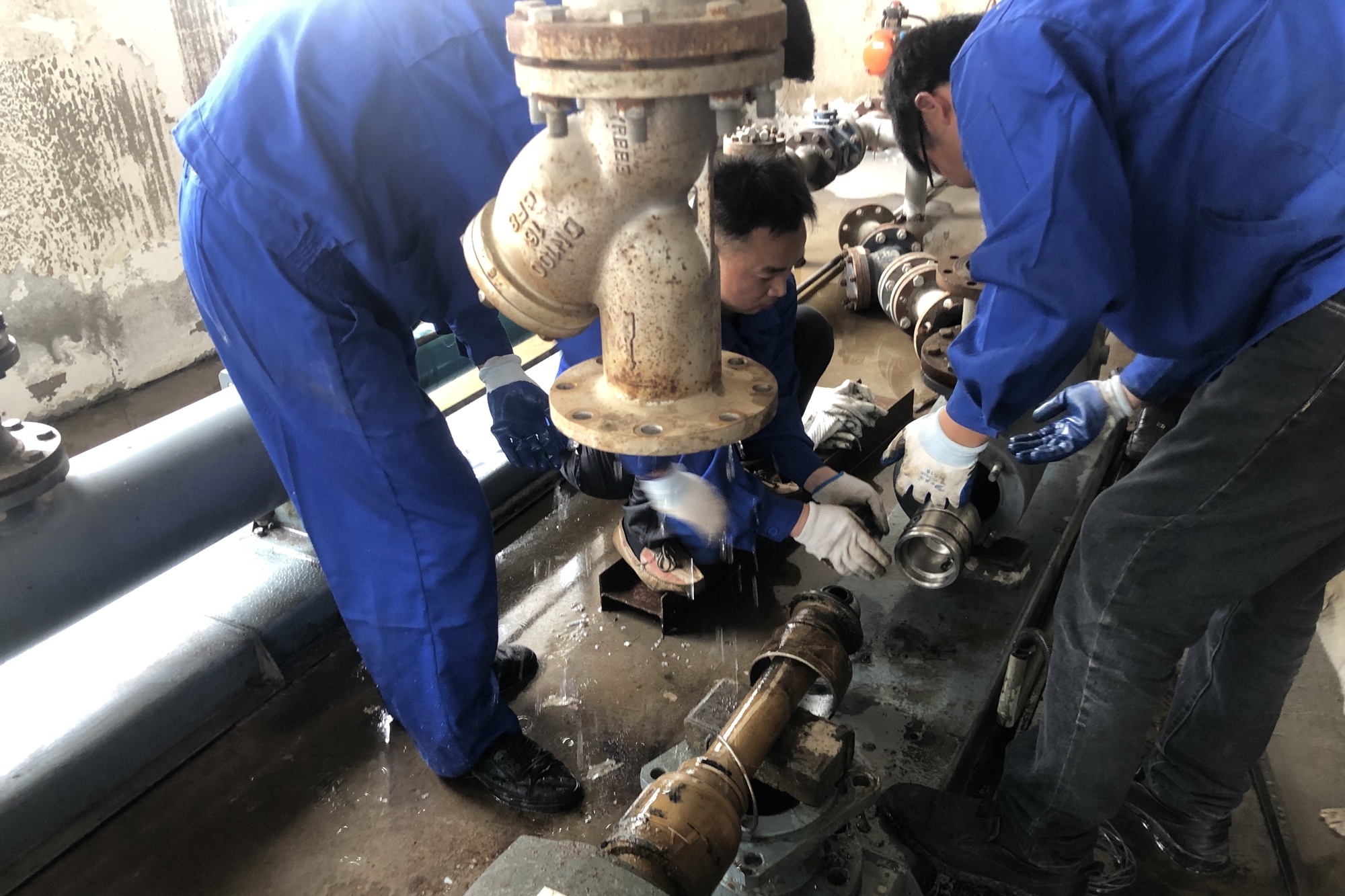 �����ֻ����֡�k8(�й�)����APP����